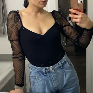 Dynamite black body suit sweetheart neckline+lace